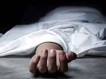 पारिवारिक विवाद में शिक्षक ने कर ली आत्महत्या !