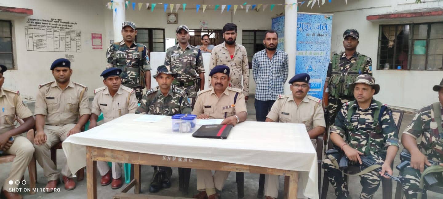 चावल लदे ट्रक से 2 टन अवैध डोडा बरामद, दो गिरफ्तार