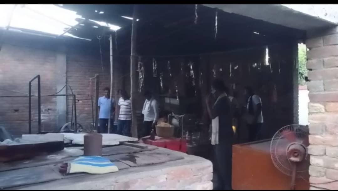 बिहार : मुजफ्फरपुर में बर्फ फैक्ट्री में ब्लास्ट, एक की मौत, दो घायल 