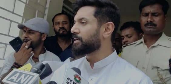 तेजस्वी नीतीश की मुलाकात पर चिराग ने कसा तंज, कहा कुर्सी बचाने की फेर में हैं सीएम