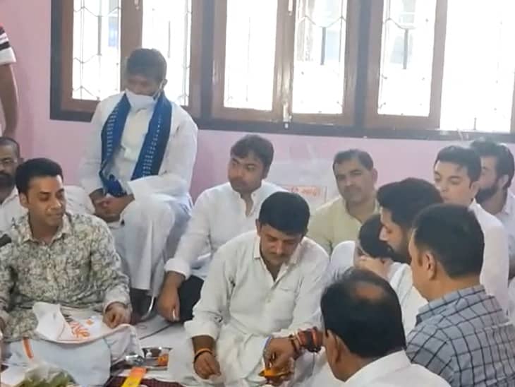 रामबिलास पासवान की पुण्यतिथि पर चाचा-भतीजा एक साथ दिखें, पीएम ने भी पत्र लिखकर दी श्रद्धांजलि