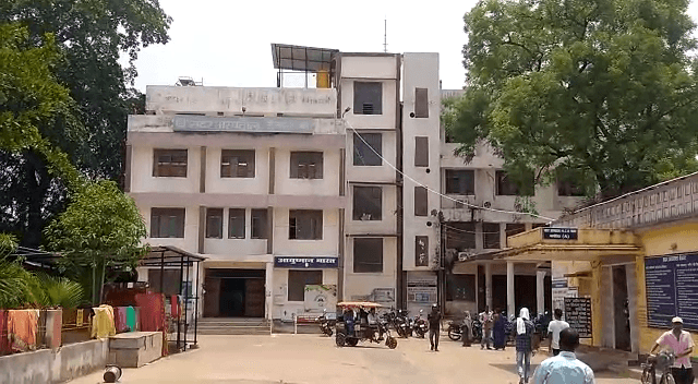 चिकित्सक से साथ मारपीट, विरोध में हड़ताल पर गए सभी सरकारी और निजी चिकित्सक