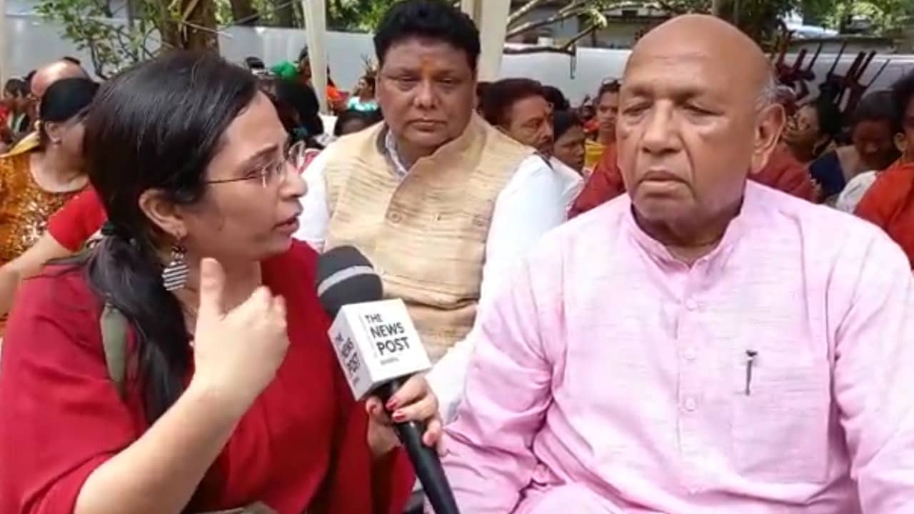 क्या हुआ तेरा वादा....धरने पर बैठे सरयू राय ने किया टाटा से सवाल