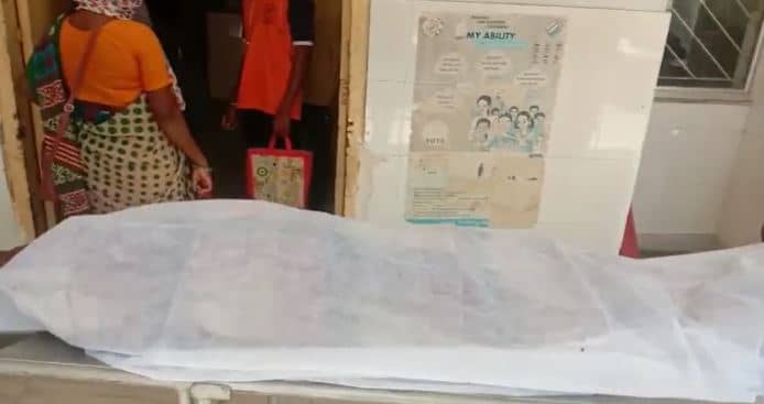 BREAKING :  चुनाव ड्यूटी में मतदान कर्मी की मौत, बोकारो का है निवासी