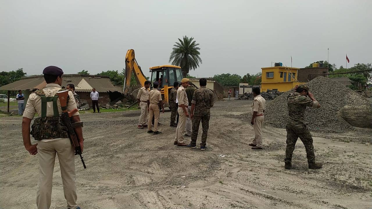 अवैध खनन के खिलाफ डीसी ने खोला मोर्चा, तो माफियाओं और भ्रष्ट अधिकारियों में मचा हड़कंप