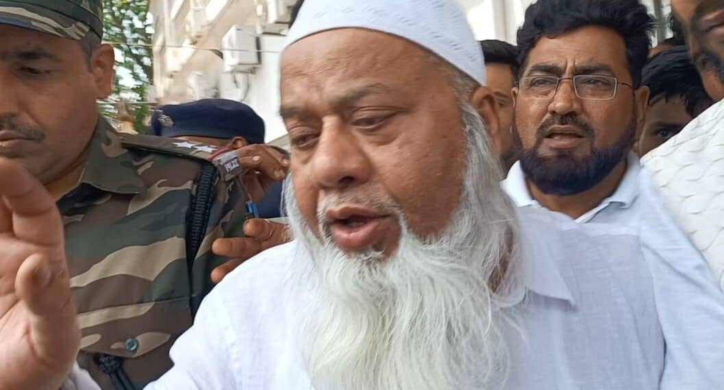 गैंगस्टर फहीम खान :  पिता-पुत्र रंगदारी और फायरिंग मामले में कोर्ट से बरी