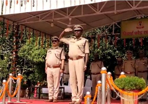 JUVNL के विजिलेंस डीजी ए नटराजन सेवानिवृत हुए,  विदाई समारोह में जवानों ने दी सलामी