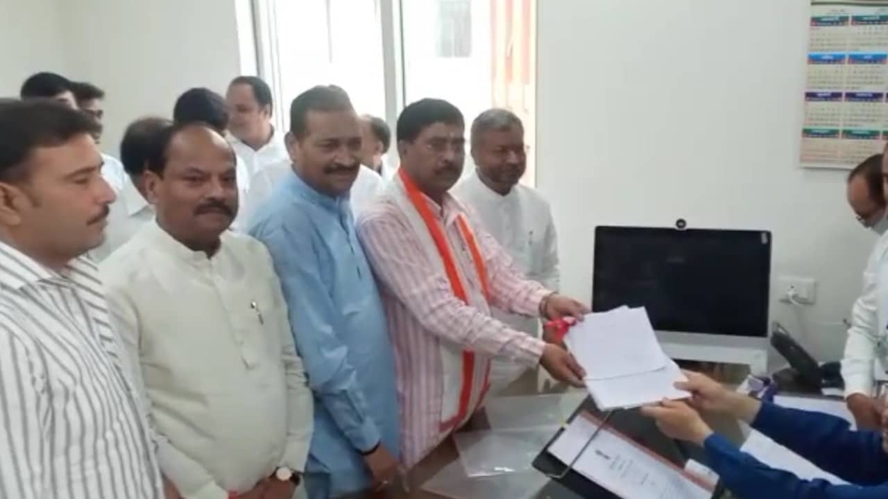 राज्यसभा चुनाव : भाजपा प्रत्याशी आदित्य साहू ने भरा नामांकन पर्चा, सम्मान मिलने से हुए भावुक