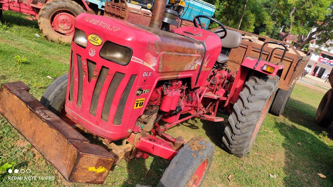 SIMDEGA : राज्य भर में खनन विभाग सक्रिय, सिमडेगा  में अवैध बालू लदे ट्रैक्टर को किया जब्त