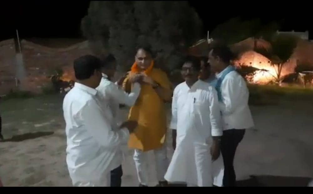 भाजपा नेता राकेश सिन्हा ने दुहराई धर्मांतरण कानून बनाने की मांग, नीतीश कह चुके कोई जरूरत नहीं