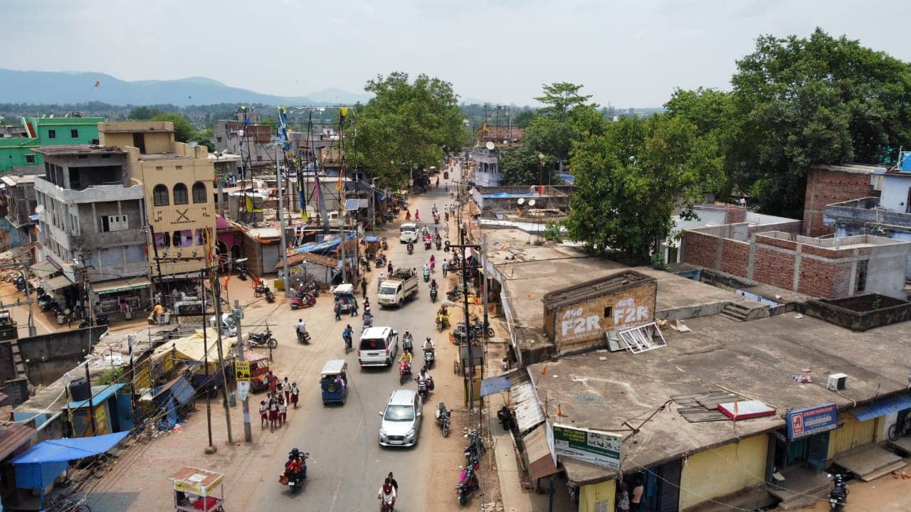 कोई अनहोनी न हो, चाईबासा पुलिस भी अलर्ट, चप्पे-चप्पे पर तैनात फोर्स