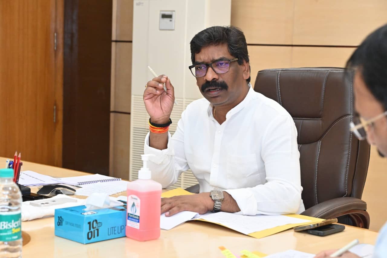 पथ निर्माण विभाग के Ex चीफ इंजीनियर रास बिहारी सिंह के खिलाफ  CM ने दिया ACB  जांच का आदेश