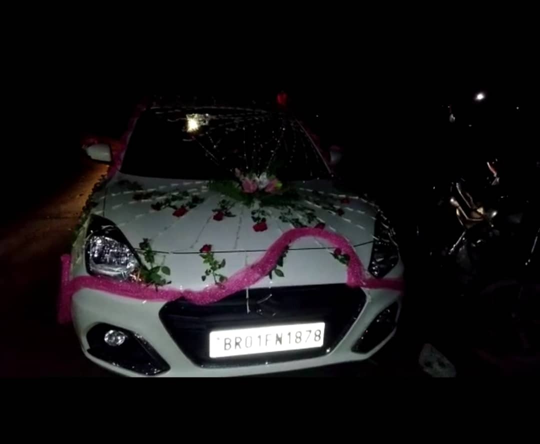 नाव पर सवार बाराती स्कॉर्पियो गंगा नदी में पलटी, 6 लोग सुरक्षित, दो लापता