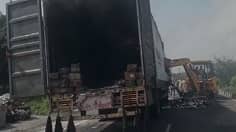 MOTIHARI: ट्रक और कंटेनर में जोरदार टक्कर, दो की मौके पर मौ'त 