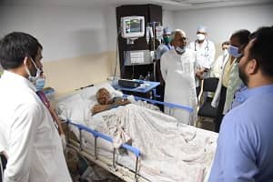 मुख्यमंत्री नीतीश कुमार पहुंचे पारस अस्पताल, राजद सुप्रीमो लालू प्रसाद यादव से की मुलाकात