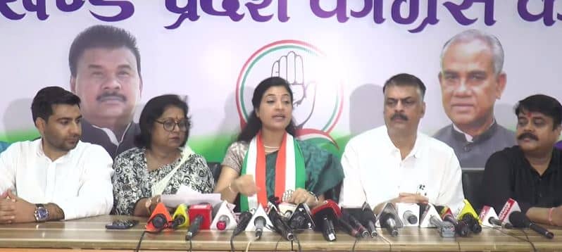 फर्जी राष्ट्रवाद की आड़ में देश को सम्प्रदाय और आतंक की आग में झोंक रही भाजपा : अल्का लांबा