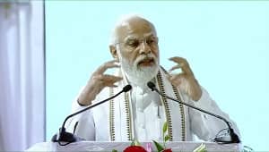 BIG BREAKING :  पीएम मोदी ने देवघर में एयरपोर्ट का किया शुभारंभ, हवाई चप्पल पहनने वाले भी करेंगे हवाई सफर