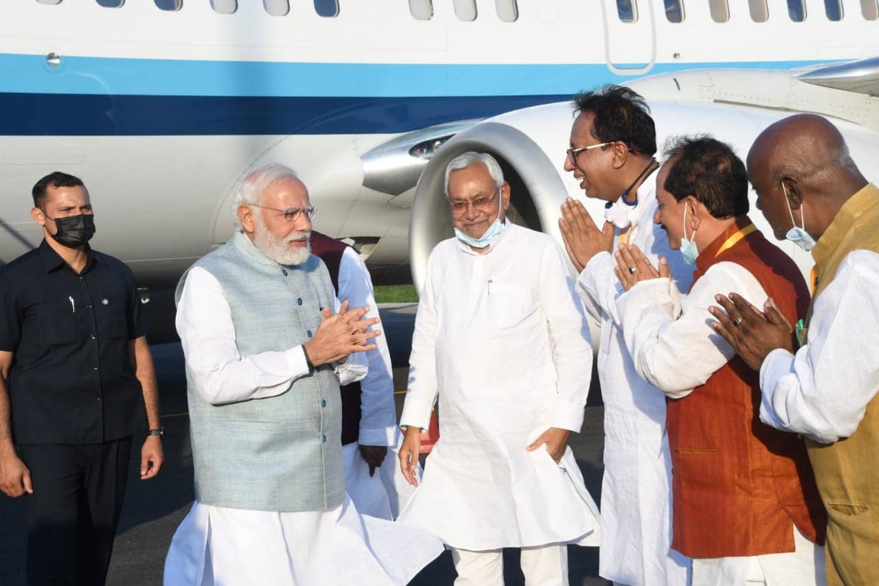 पीएम मोदी ने स्मृति स्तंभ का किया उद्घाटन, बिहार विधानसभा को बताया ऐतिहासिक