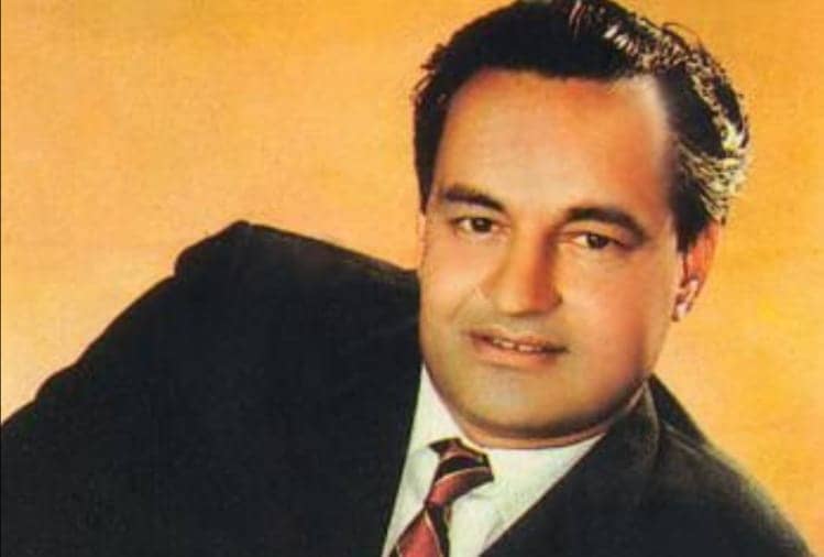 मुकेश की आवाज में जितना दर्द था दिल में उतना ही था प्यार, जयंती पर पढ़िए खास स्टोरी