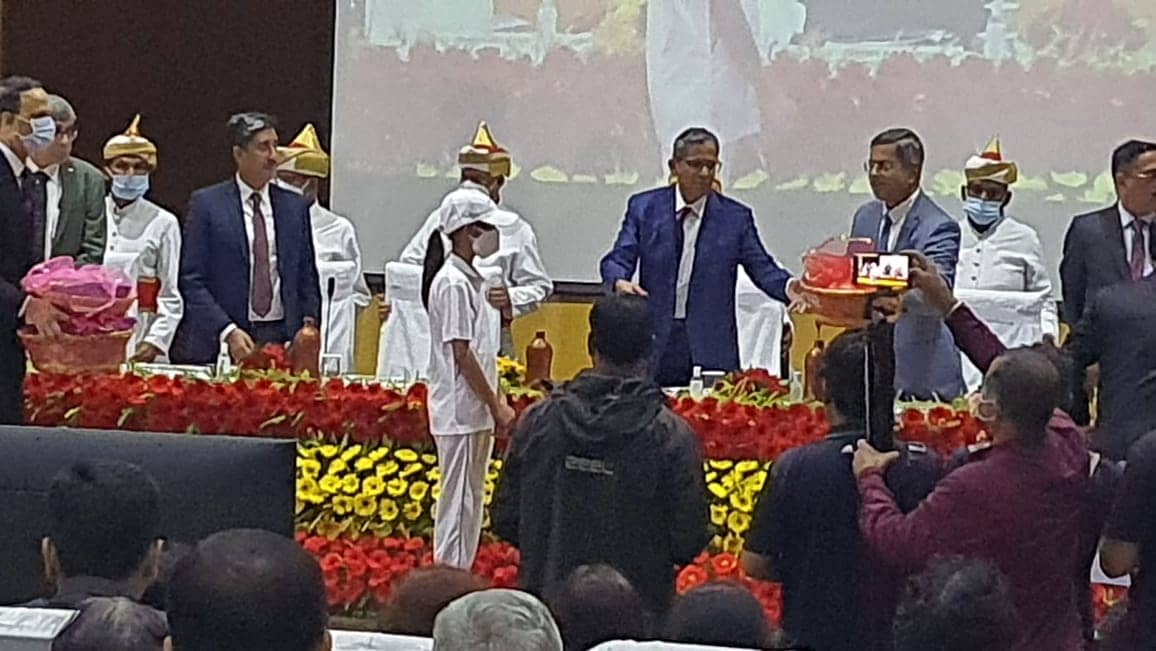 लोकतंत्र को दो कदम पीछे लेकर जा रहा मीडिया, किसी भी केस को लेकर ट्रायल हो जाता है शुरू : चीफ जस्टिस रमन्ना