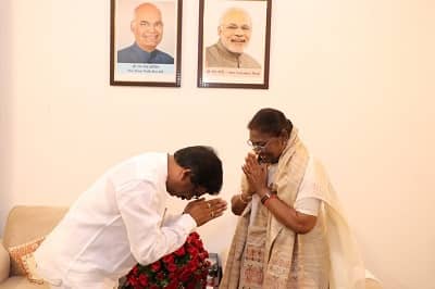 निर्वाचित राष्ट्रपति द्रौपदी मुर्मू से CM हेमंत सोरेन ने की मुलाकात