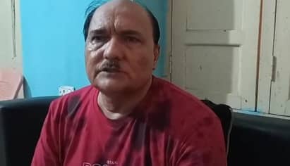 तिलकामांझी भागलपुर विश्वविद्यालय के प्रो VC पर फेंका मोबिल