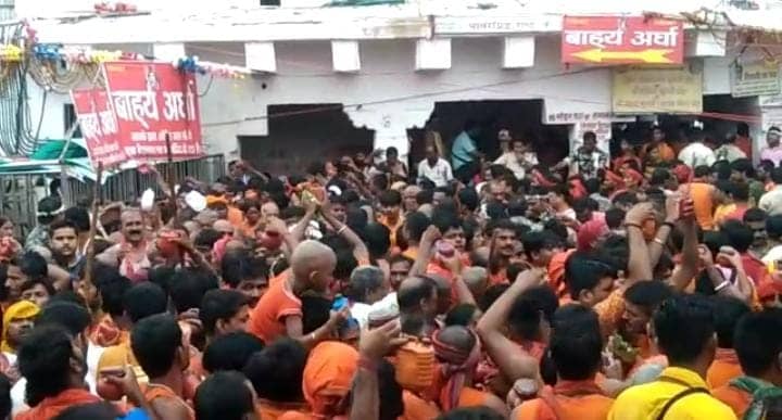 श्रावणी मेला: बाबाधाम में प्रतिदिन जलाभिषेक करने वाले श्रद्धालुओं के आकड़े जान आप भी रह जाएंगे हैरान, जानिए