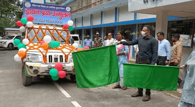  झारखंड में डायन-बिसाही के आरोप में हर साल चली जाती है 35 जा'न, इसकी रोकथाम के लिए लोहरदगा में उठा क़दम