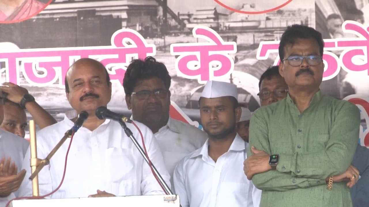 75 वीं वर्षगांठ पर 75 किमी पद यात्रा के तहत  सिंदरी से शुरू हुआ गौरव यात्रा