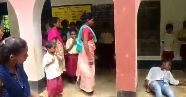 हेडमास्टर ही जब शराब के नशे में धुत होकर पहुंच गए स्कूल, वीडियो में देखिये फिर क्या हुआ