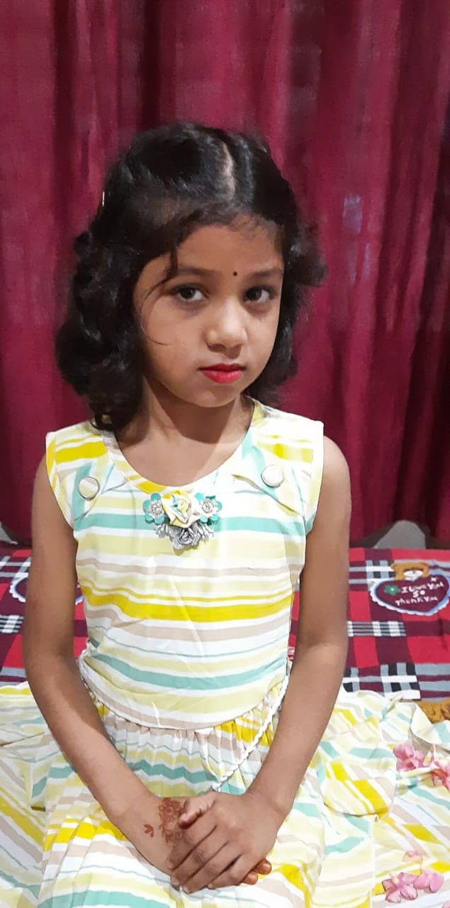 धनबाद में कुत्तों का आतंक देखिये, कैसे नोंच कर बच्ची की ले ली जान 