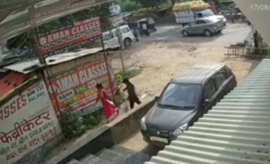 कल कोचिंग छात्रा को अपराधियों ने मारी थी गोली, 24 घंटे बाद सीसीटीवी फुटेज आया सामने