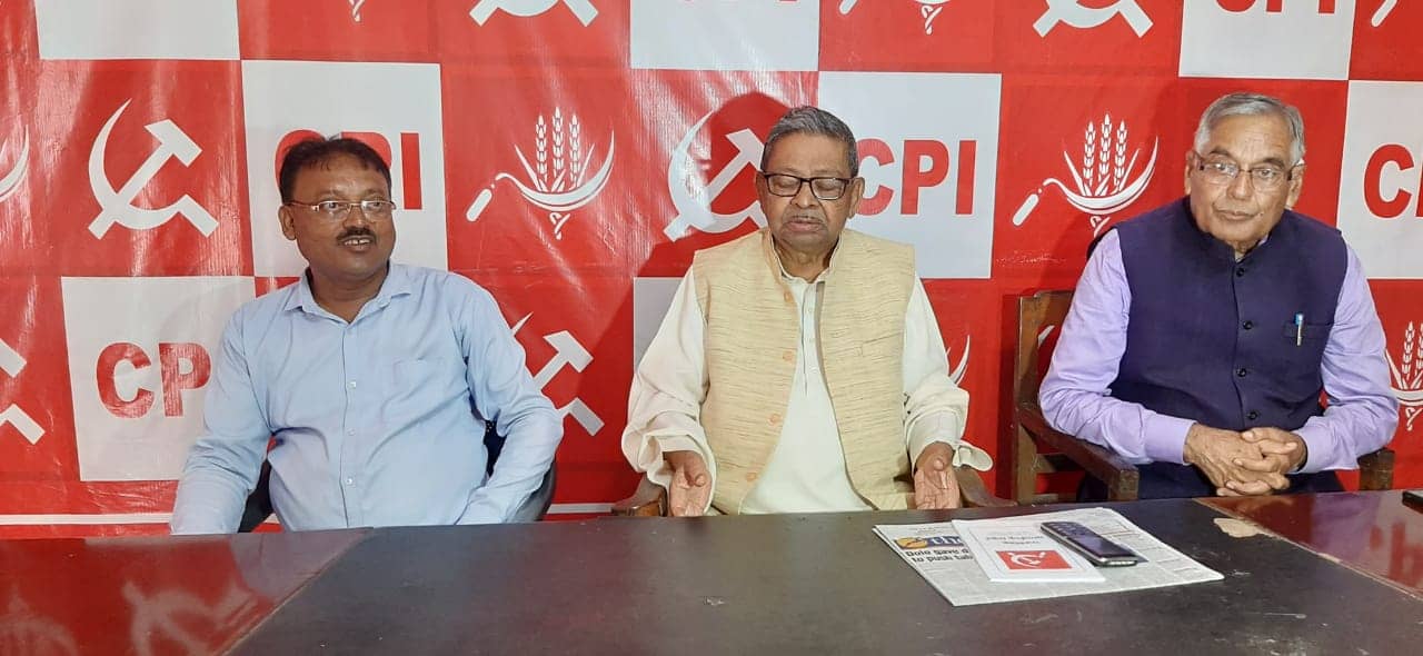 नेतरहाट फायरिंग रेंज को विस्तार न देने के फैसले का कम्युनिस्ट पार्टी ने किया स्वागत