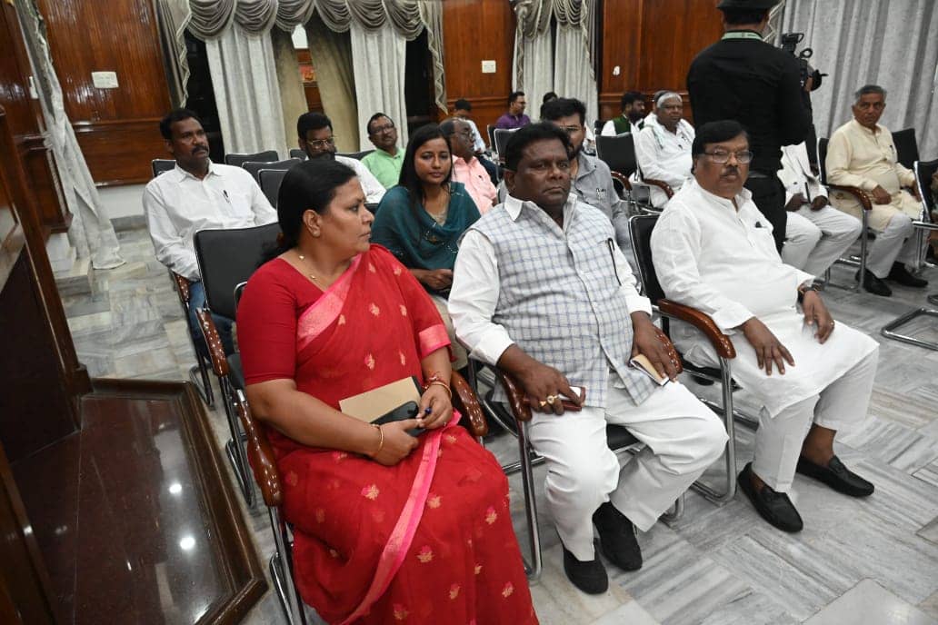 UPA की बैठक में सुखाड़ से निपटने के लिए मुख्यमंत्री ने सभी विधायकों को दिए निर्देश