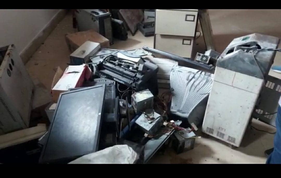 धनबाद के हेड पोस्ट ऑफिस में लगी आग ,उसके बाद क्या हुआ आप भी जानिए 