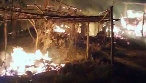 मुजफ्फरपुर में भीषण अगलगी में बच्ची जिंदा जली, कई घर और लाखों की संपत्ति जलकर राख