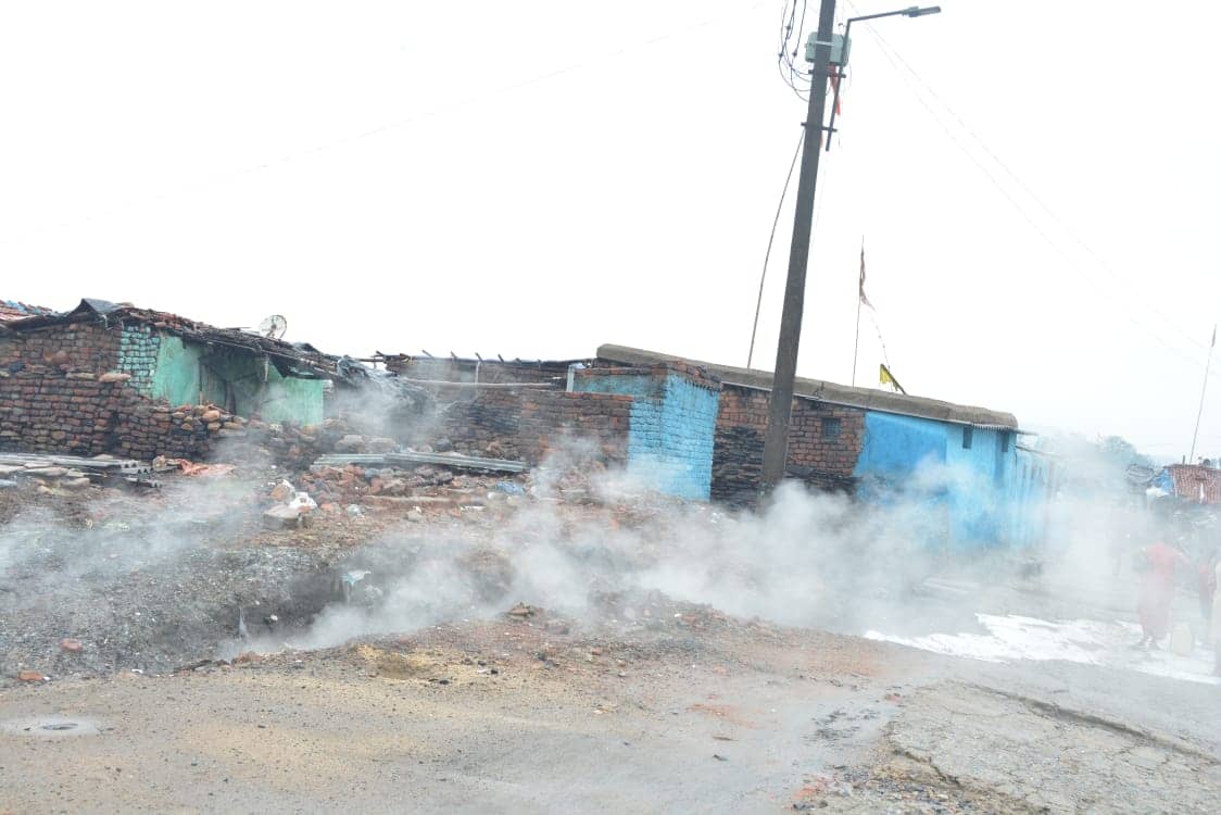 कोयलांचल में गैस रिसाव का हाल देखिये, जानिए कैसे रहते हैं लोग 