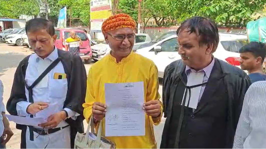 विष्णुपद मंदिर मामला : मुख्यमंत्री नीतीश कुमार, आईटी मंत्री इसराइल मंसूरी सहित सात लोगों पर मुकदमा दर्ज