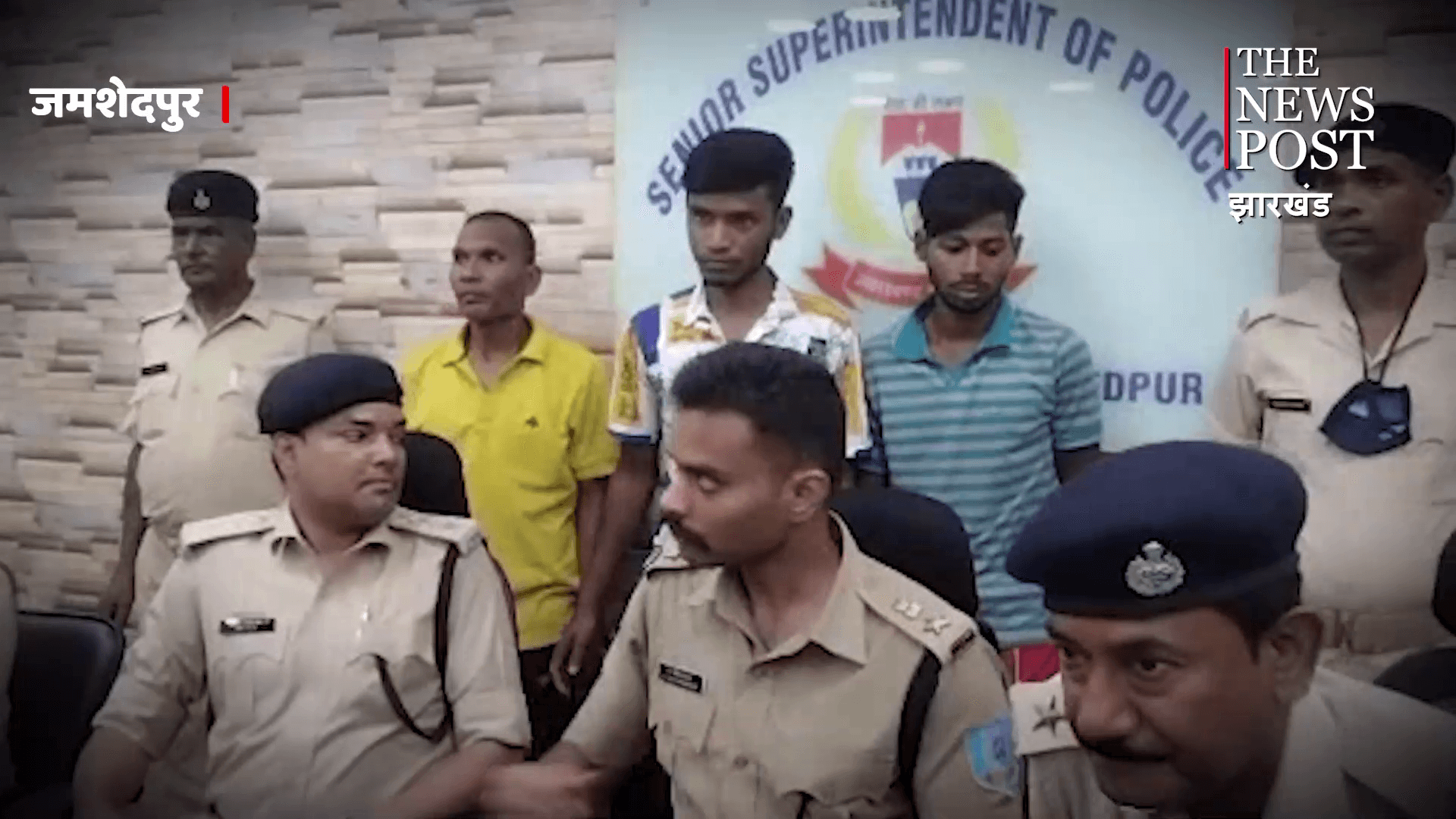 जमशेदपुर में 1 केजी 300 ग्राम गांजा जब्त, तीन तस्कर गिरफ्तार