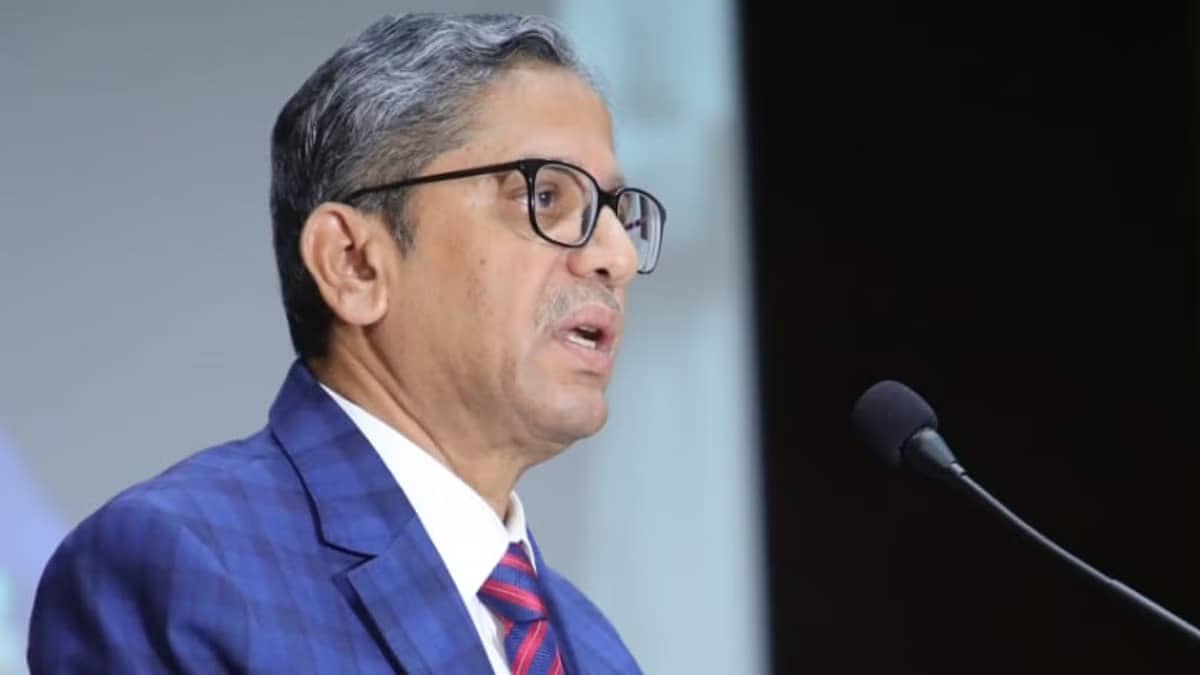 CJI एनवी रमना के विदाई समारोह में रोने लगे सीनियर एडवोकेट, जानिए कौन होगा देश का अगला CJI  