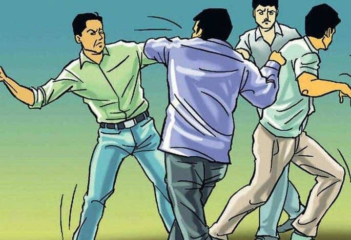 गोविंदपुर प्रखंड कार्यालय बना अखाड़ा,आखिर क्यों हुई मारपीट, जानिए पूरा मामला 