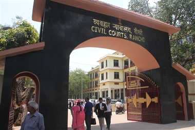 नाबालिग से सामूहिक दुष्कर्म मामले के सभी आरोपी क्यों हुए बरी जानिए 