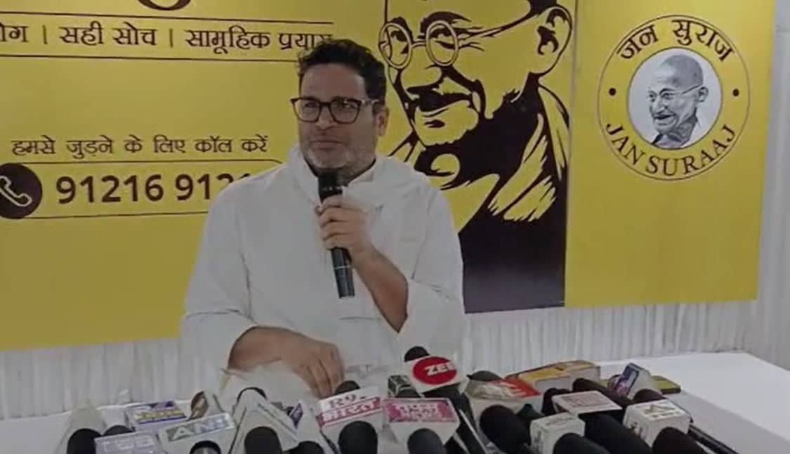 नीतीश कुमार को पीके की खुली चुनौती ,  10 लाख बिहारी युवाओं को देंगे नौकरी, तो 2015 की तरह थाम लेंगे जदयू का झंडा