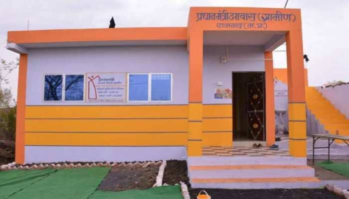 सरकारी कर्मियों ने लाखों लाभुकों को घर से किया वंचित, जानिए क्या है मामला