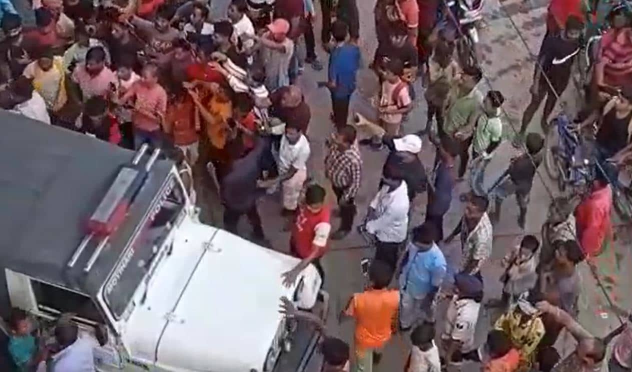 मोतिहारी: बच्चा चोरी के नाम पर मॉब लिंचिंग, भीड़ ने बेगुनाह युवक की जमकर की पिटाई 