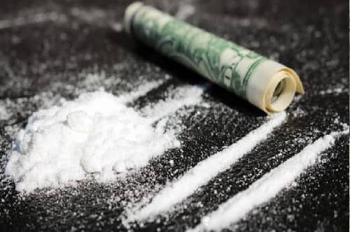 चतरा में पैर पसार रहे नशे के धंधेबाज़, जानिये कुछ कैसे आए पुलिस की गिरफ्त में