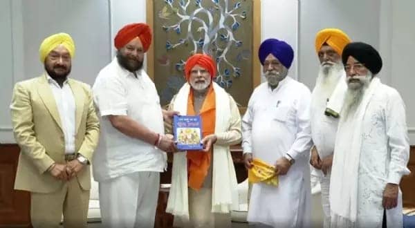 सिख प्रतिनिधिमंडल को पीएम मोदी ने क्या दिया आश्वासन, जानिए