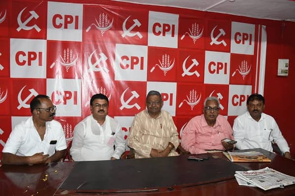 CPI के राज्य कार्यालय में शहीद भगत सिंह की 115वीं जयंती पर किया गया माल्यार्पण, जानिए और क्या हुआ