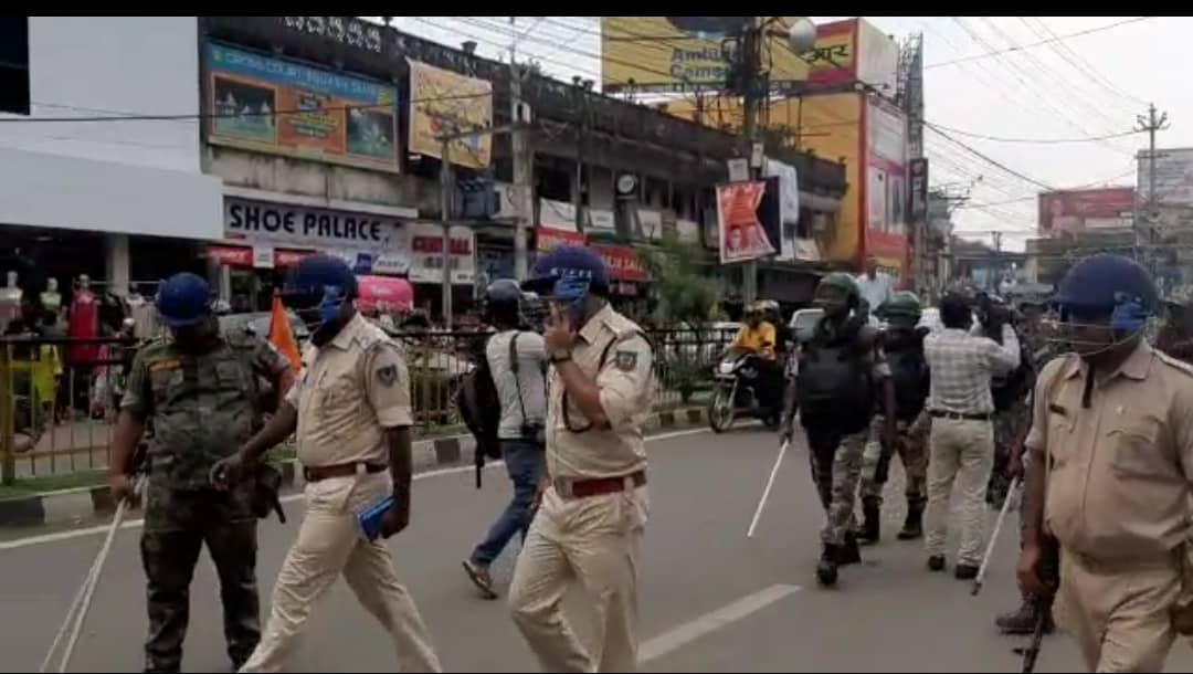 दुर्गा पूजा को लेकर 11 हजार अतिरिक्त पुलिस बल की तैनाती, पुलिस मुख्यालय ने की सुरक्षा व्यवस्था की तैयारी 