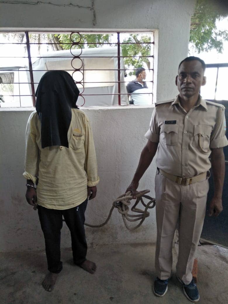 20 पुड़िया ब्राउन शुगर के साथ एक धराया